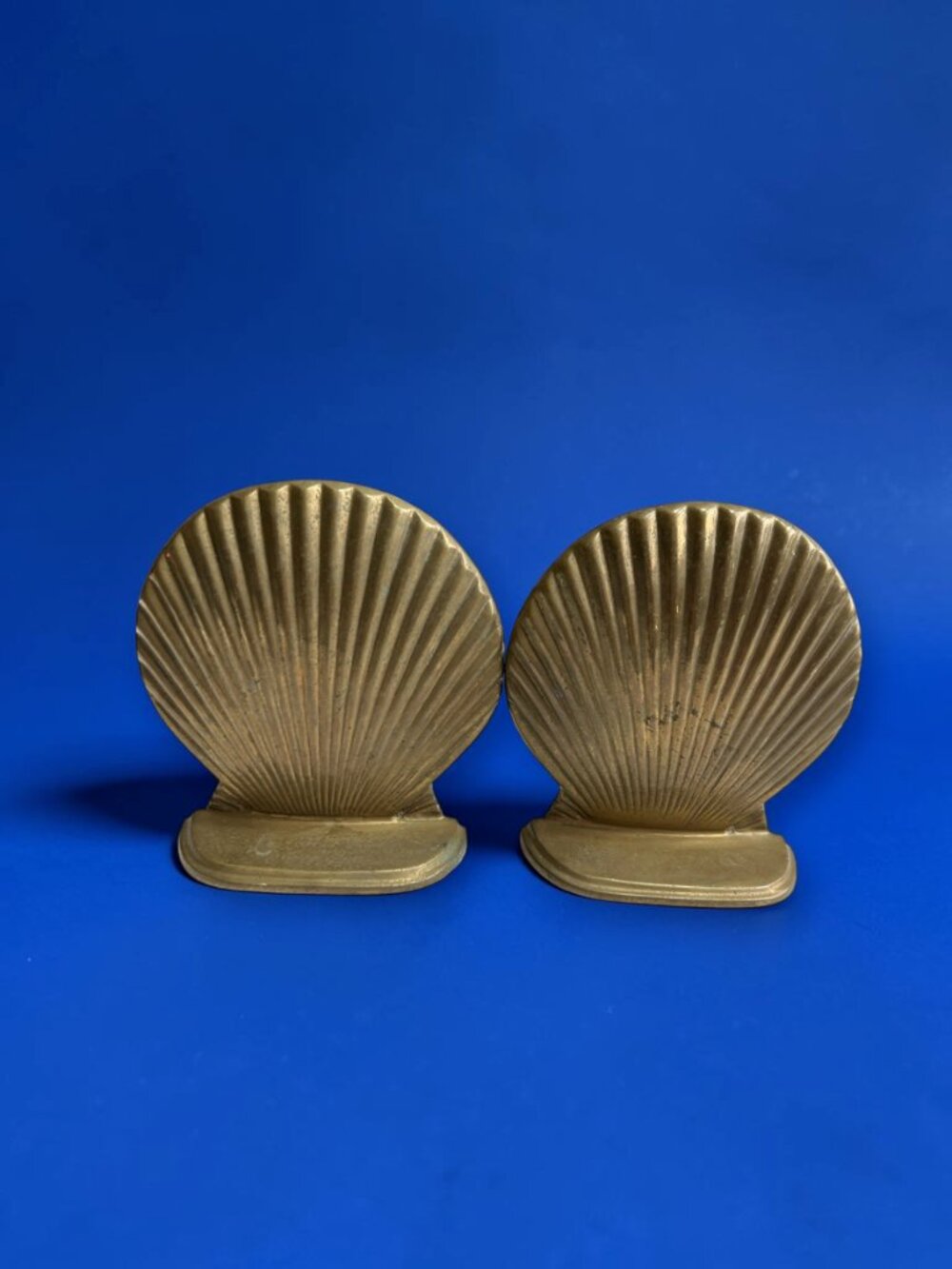 Vintage Brass Clam Shell Seashell Pair Bookends Nautical Beach Decor H:5" W:5"